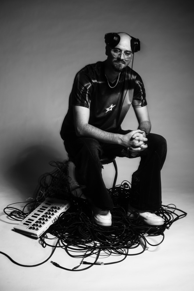 Eric Von, head engineer at Stratosphere Records.